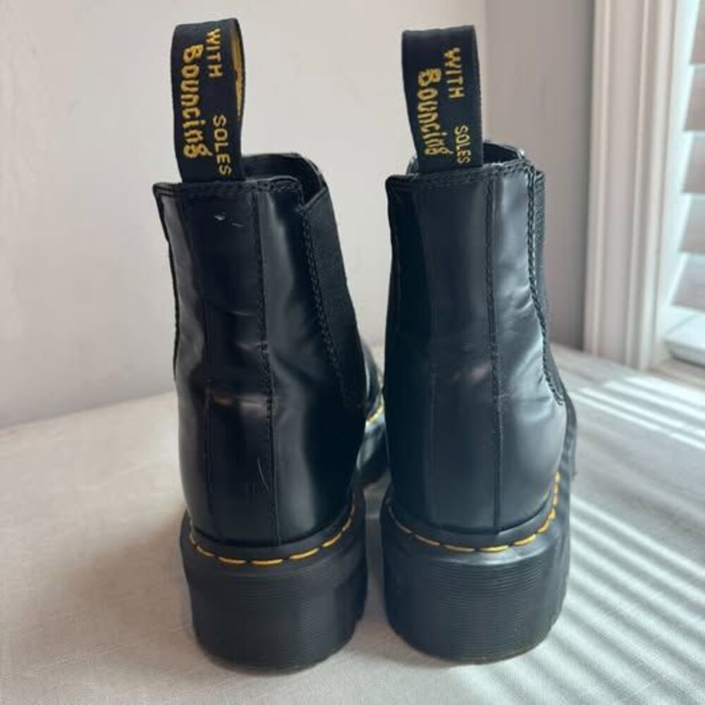 Dr. Martens 2976 Polished Smooth Leather Platform Chelsea Boots Size: USW 9, M 8 - Picture 6 of 10